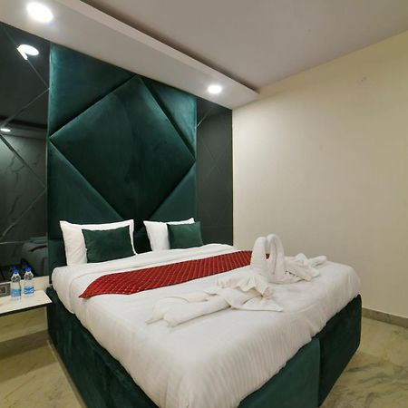 The Twenties Kamla Nagar Hotel New Delhi Ngoại thất bức ảnh