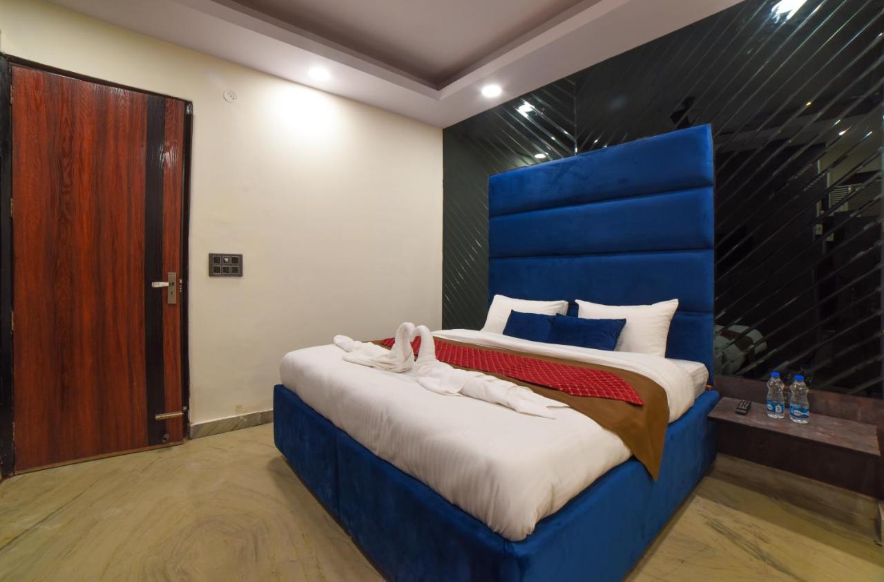 The Twenties Kamla Nagar Hotel New Delhi Ngoại thất bức ảnh