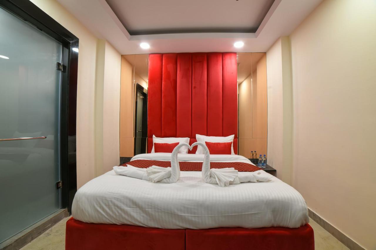 The Twenties Kamla Nagar Hotel New Delhi Ngoại thất bức ảnh