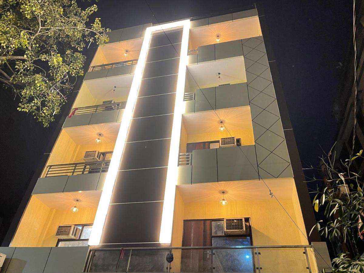 The Twenties Kamla Nagar Hotel New Delhi Ngoại thất bức ảnh