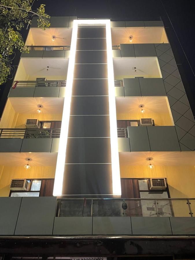 The Twenties Kamla Nagar Hotel New Delhi Ngoại thất bức ảnh